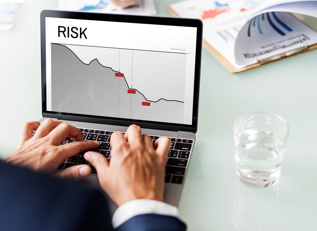 forecasting about risk with laptop for LMS